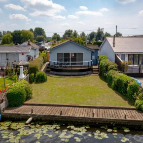 River View - Norfolk Broads